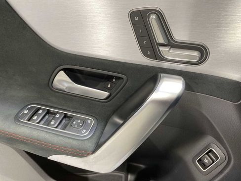 Used 2021 Mercedes-Benz CLA 35 AMG AMG CLA 35 image 23