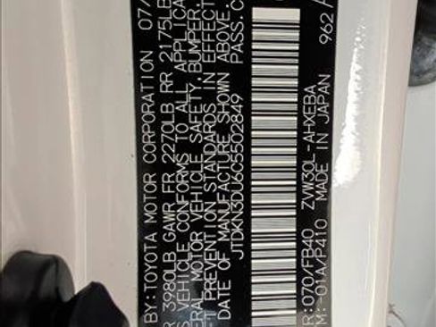 Used 2012 Toyota Prius Three FWD image 25