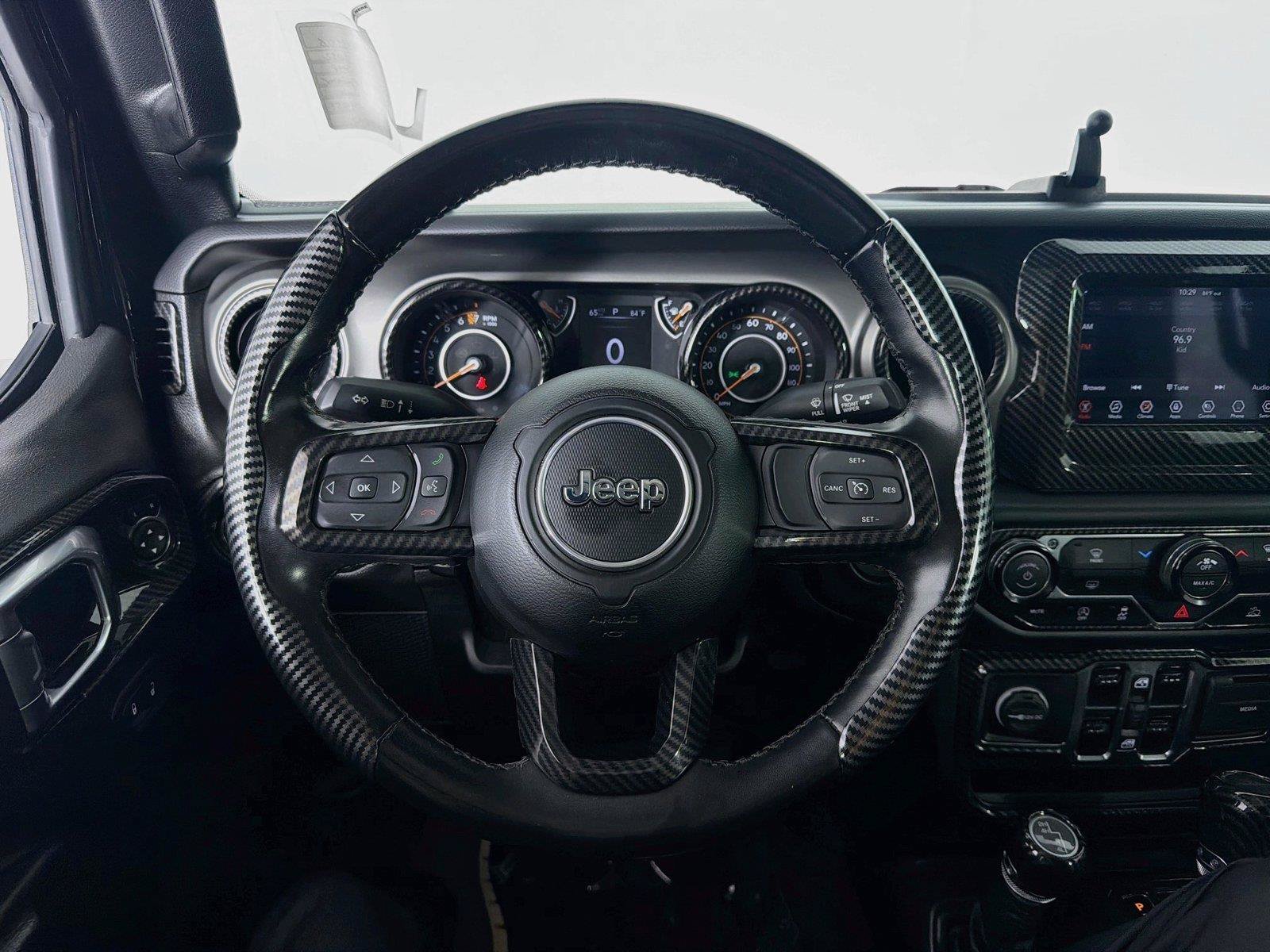 Used 2022 Jeep Gladiator Sport AWD/4WD image 9