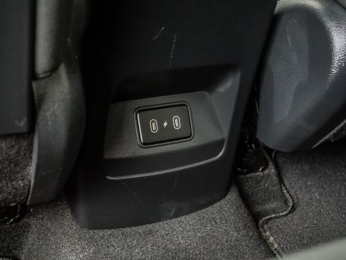 Used 2025 Kia Soul S FWD image 47
