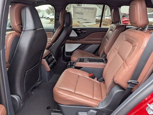 New 2026 Lincoln Aviator Reserve image 11