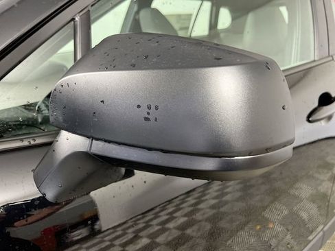 New 2026 Toyota Corolla Cross L image 10