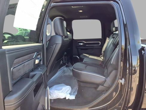 New 2026 RAM 2500 Laramie AWD/4WD image 23