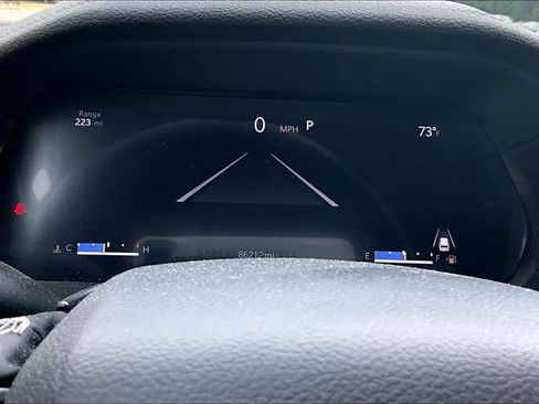 Used 2022 Jeep Grand Cherokee L Limited RWD image 25
