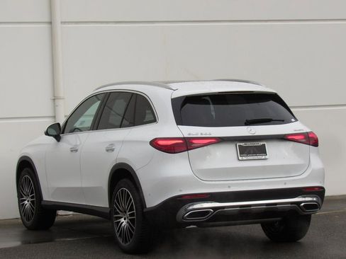 New 2026 Mercedes-Benz GLC 300 4MATIC image 5