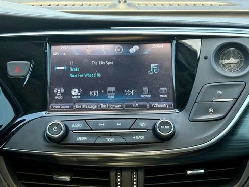 Used 2019 Buick Envision Essence FWD image 15