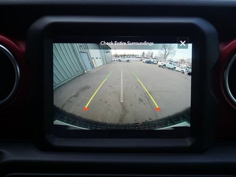 Used 2023 Jeep Wrangler Unlimited Rubicon w/ Dual Top Group image 7