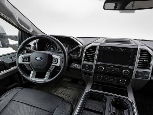 Used 2019 Ford F250 Lariat w/ Lariat Ultimate Package AWD/4WD image 27