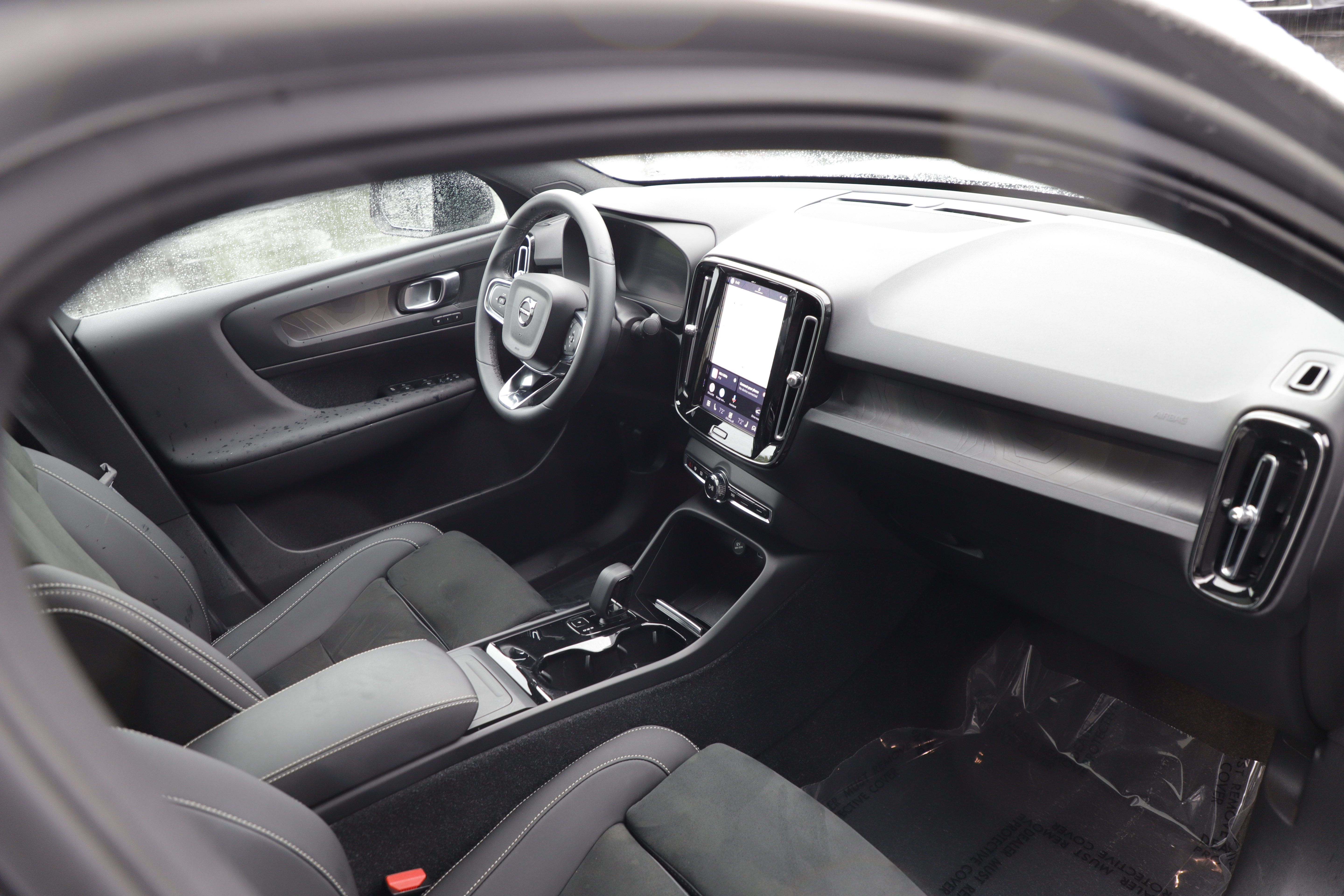 Used 2023 Volvo C40 P8 Recharge Plus AWD/4WD image 12