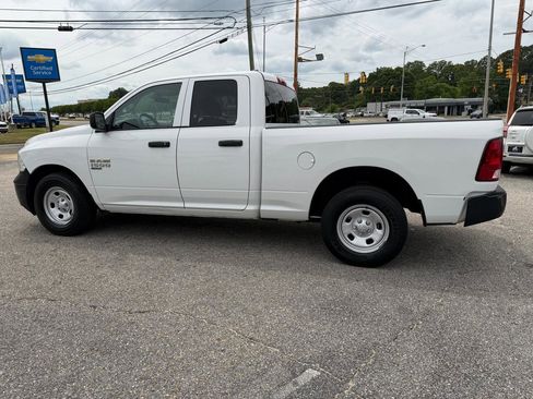 Used 2019 RAM 1500 Tradesman RWD image 16