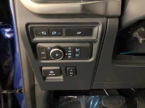 Used 2022 Ford F150 Lariat image 23