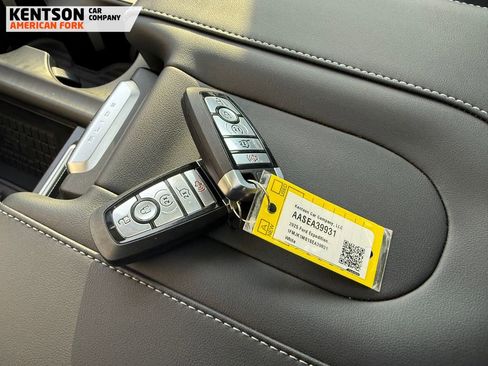 Used 2025 Ford Expedition Max Platinum w/ Driver's Package image 45