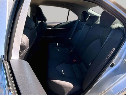 Used 2024 Toyota Camry LE w/ Convenience Package FWD image 20