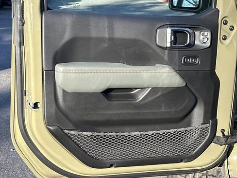 New 2026 Jeep Gladiator Mojave image 9