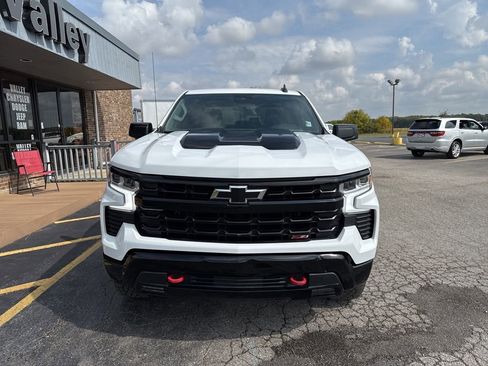 Used 2023 Chevrolet Silverado 1500 LT Trail Boss image 7