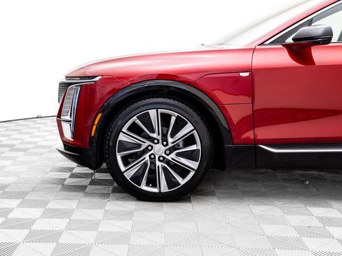 Certified 2024 Cadillac Lyriq Luxury w/ LPO, Floor Liner Package image 40