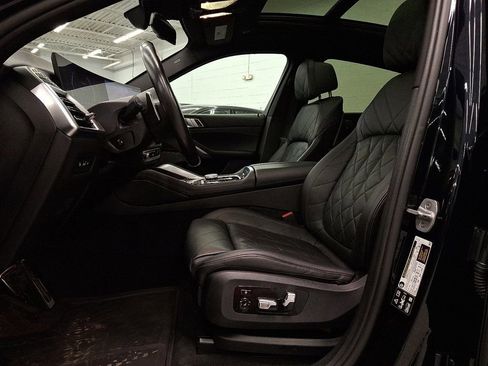 Used 2025 BMW X6 xDrive40i image 12