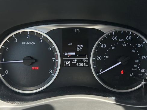 Certified 2025 Nissan Kicks Play S FWD image 26