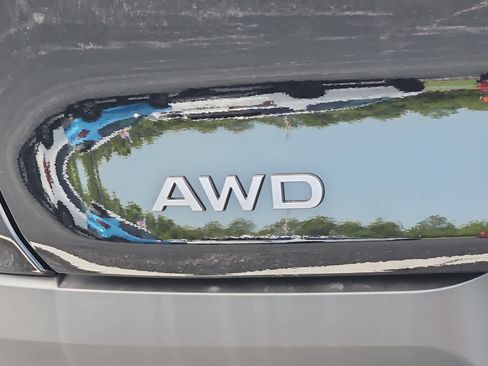 New 2025 Nissan Murano SV w/ Cargo Package image 18