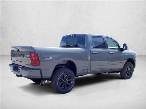 New 2026 RAM 2500 Big Horn AWD/4WD image 4
