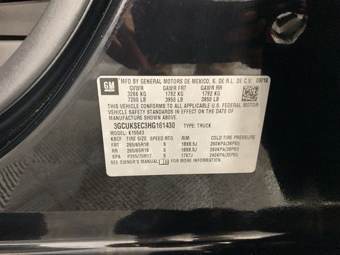 Used 2017 Chevrolet Silverado 1500 LTZ Z71 w/ Midnight Edition AWD/4WD image 11