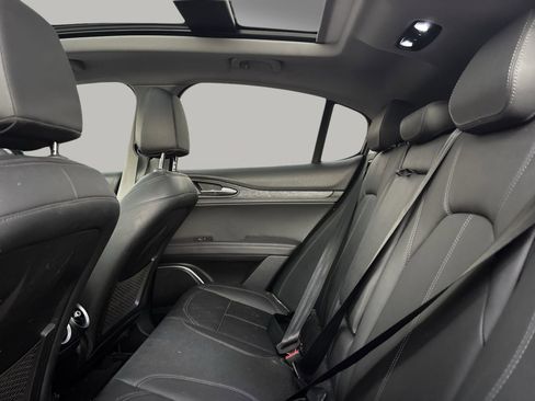 Used 2020 Alfa Romeo Stelvio Sport w/ Quick Order Package 22J Sport image 12