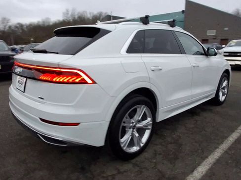Used 2022 Audi Q8 Premium Plus w/ Premium Plus Package image 8