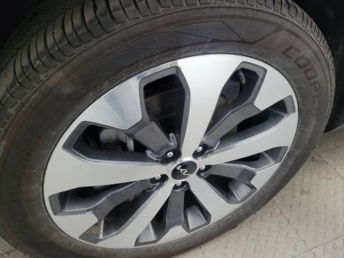 Used 2022 Kia Telluride S AWD/4WD image 31