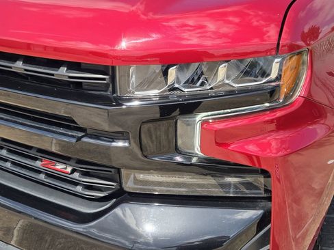 Used 2021 Chevrolet Silverado 1500 LT Trail Boss w/ Convenience Package II AWD/4WD image 11