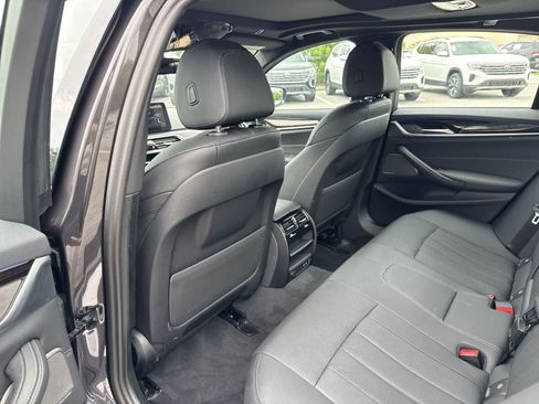 Used 2023 BMW 540i w/ M Sport Package RWD image 25