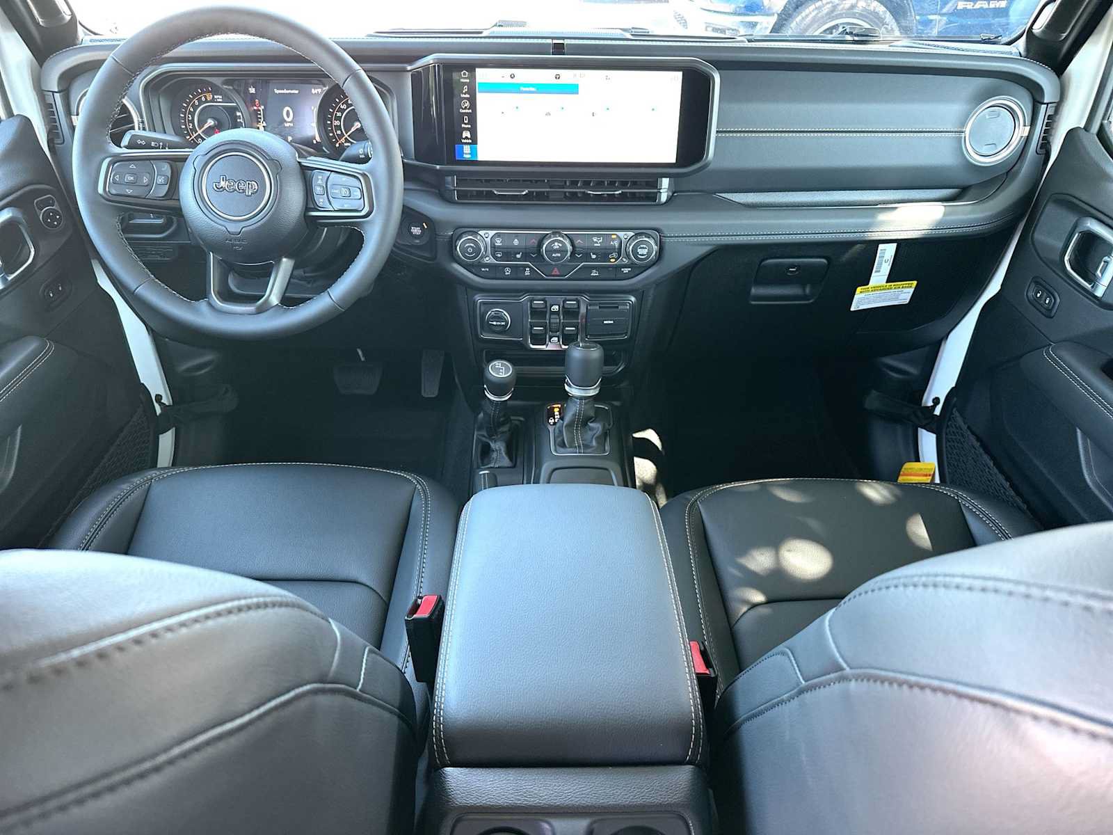 New 2026 Jeep Gladiator Sport AWD/4WD image 25