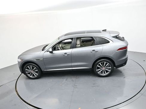 Used 2023 Jaguar F-PACE S image 24