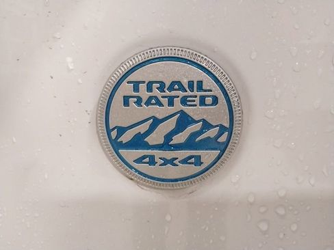 Used 2022 Jeep Wrangler Unlimited Sahara w/ Cold Weather Group image 20