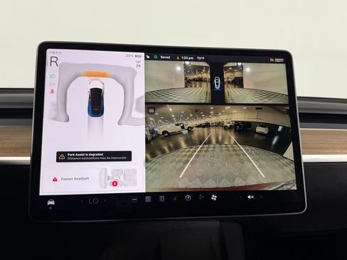 Used 2025 Tesla Model Y Long Range image 17