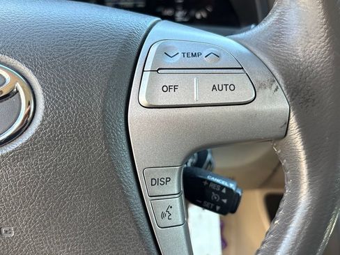 Used 2009 Toyota Camry XLE FWD image 26