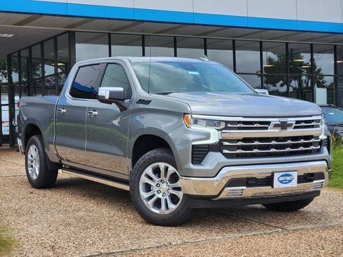 New 2026 Chevrolet Silverado 1500 LTZ w/ LTZ Premium Package AWD/4WD image 3