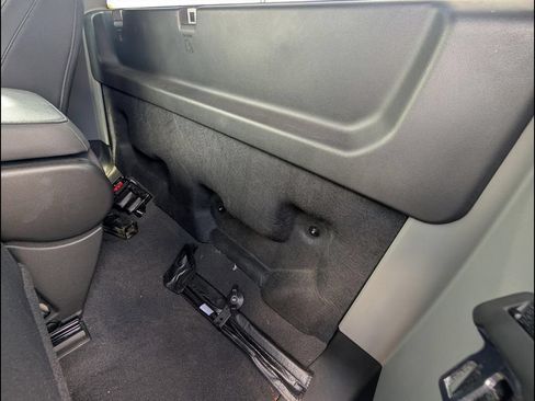 Used 2022 GMC Sierra 2500 SLE w/ SLE Convenience Package AWD/4WD image 13
