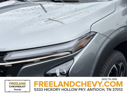 New 2026 Chevrolet Trax RS w/ Sunroof Package image 7