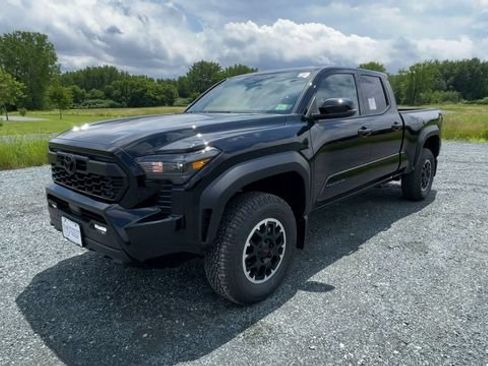 New 2026 Toyota Tacoma TRD Off-Road AWD/4WD image 8