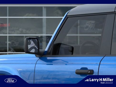 New 2025 Ford Bronco 4-Door image 22