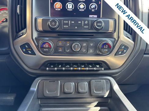 Used 2016 GMC Sierra 2500 Denali w/ Duramax Plus Package AWD/4WD image 26