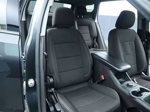 Used 2020 GMC Terrain SLE w/ Elevation Edition FWD image 19