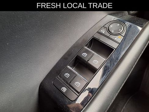 Used 2024 MAZDA MAZDA3 s FWD image 14