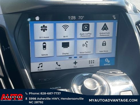 Used 2017 Ford Escape Titanium AWD/4WD image 13