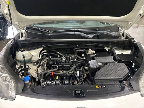 Used 2018 Kia Sportage LX FWD image 11