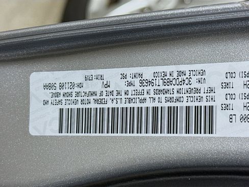 Used 2020 Dodge Journey SE w/ SE Popular Equipment Group image 37