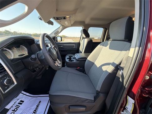 Used 2024 RAM 1500 Classic SLT image 18