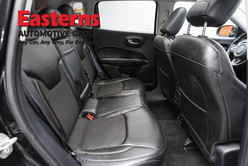 Used 2018 Jeep Compass Latitude w/ Popular Equipment Group AWD/4WD image 24