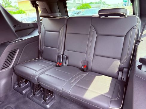 Used 2021 Chevrolet Tahoe Premier AWD/4WD image 39