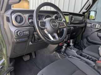 Used 2022 Jeep Wrangler Unlimited Rubicon 4xe w/ Cold Weather Group AWD/4WD video 2